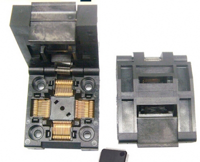 QFP64 ic socket adapter QFP64 programming adapter 0.5mm pitch